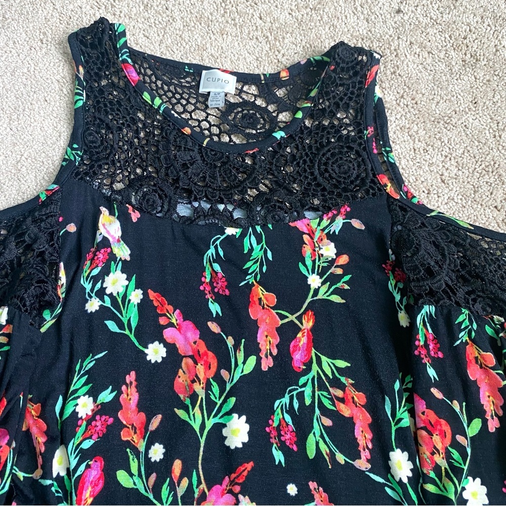 Cupio Black Floral Crochet Cold Shoulder Maxi Dress - Picture 3 of 7